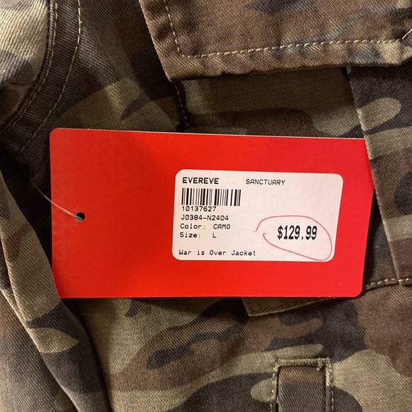 COPY - Sanctuary war is over jacket - Picture 4 of 4